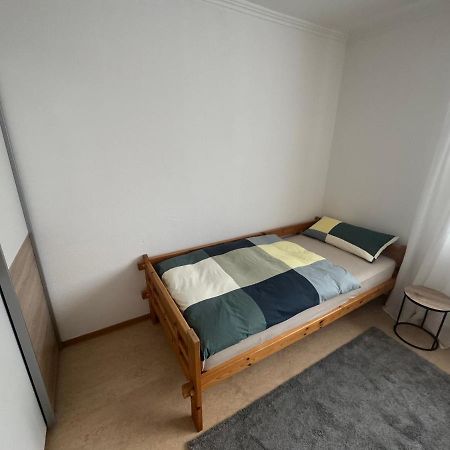 Апартаменты Schoenes, Friedliches Zimmer Аугсбург Экстерьер фото